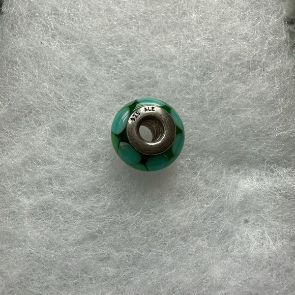 Authentic Pandora Murano Charm - Picture 3 of 3